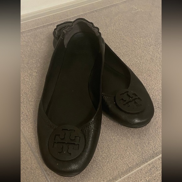 Tory Burch Black Minnie Flats - Picture 1 of 3